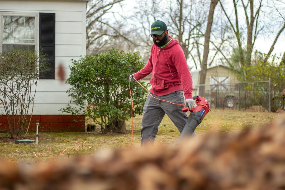 Leaf Cleanups in Nacogdoches, TX